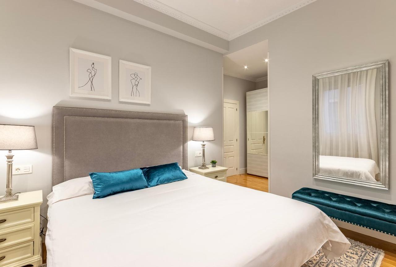 Apartamento Amplio y Elegante en Casco Viejo con Parking Bilbao Exterior foto
