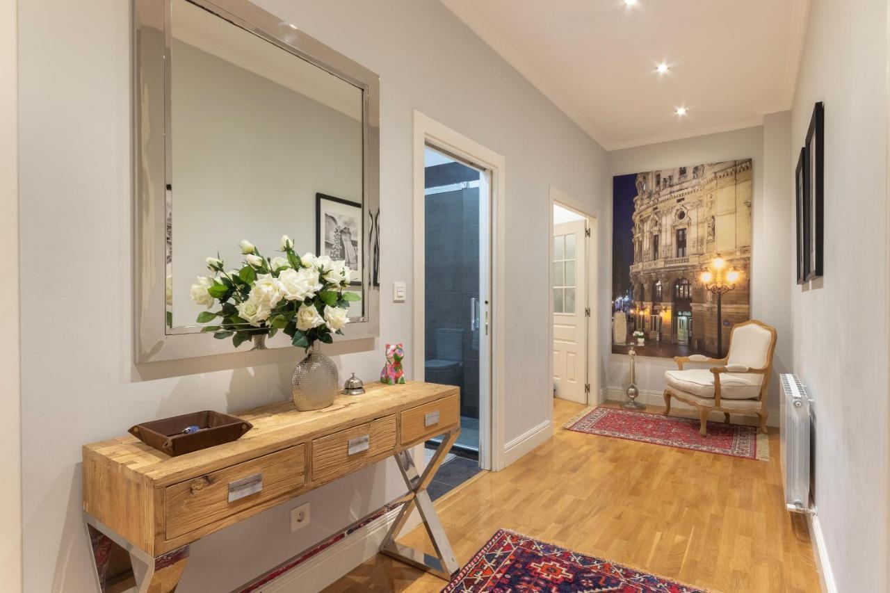 Apartamento Amplio y Elegante en Casco Viejo con Parking Bilbao Exterior foto