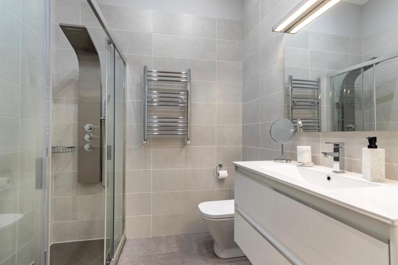 Apartamento Amplio y Elegante en Casco Viejo con Parking Bilbao Exterior foto