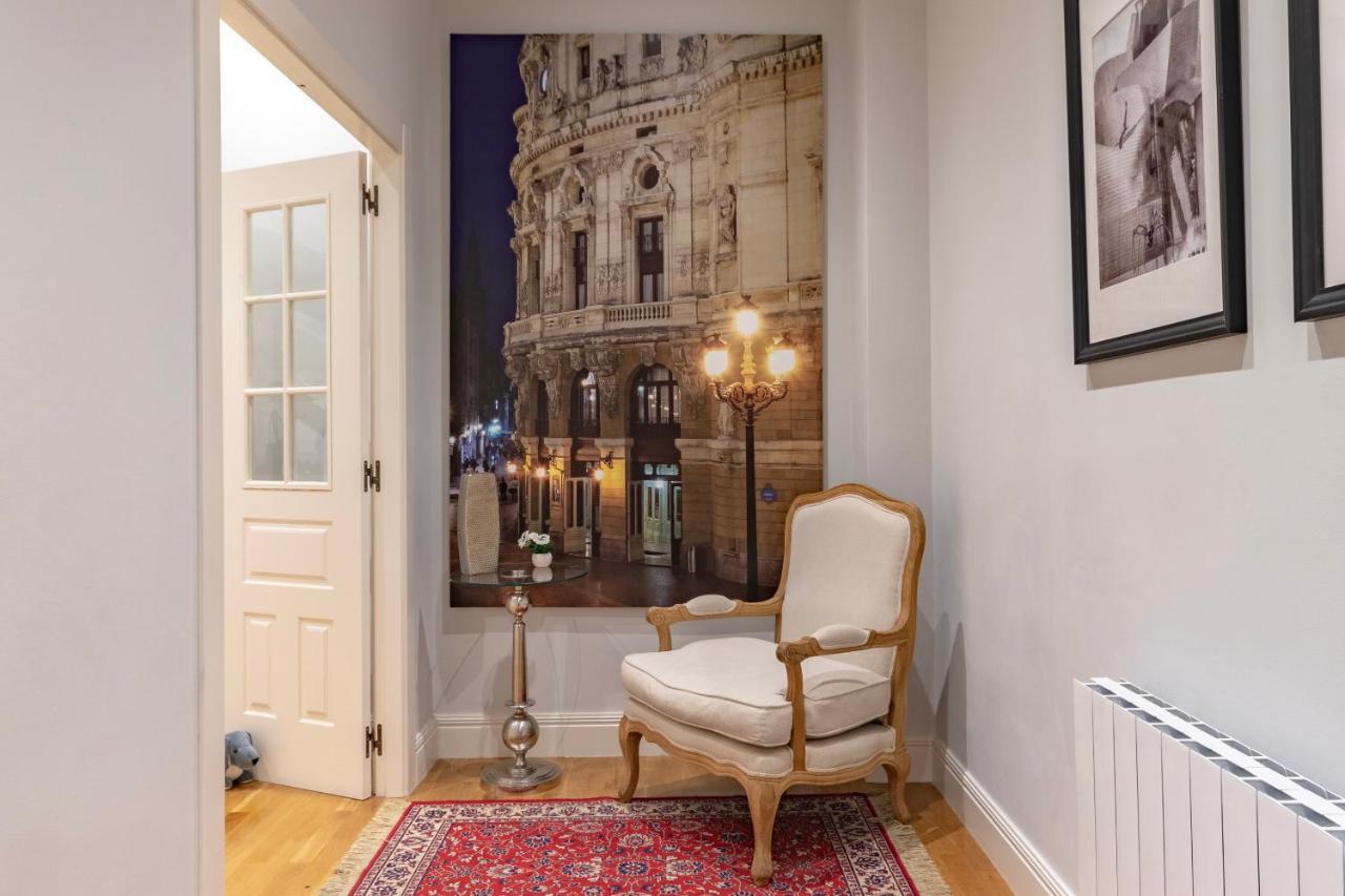 Apartamento Amplio y Elegante en Casco Viejo con Parking Bilbao Exterior foto